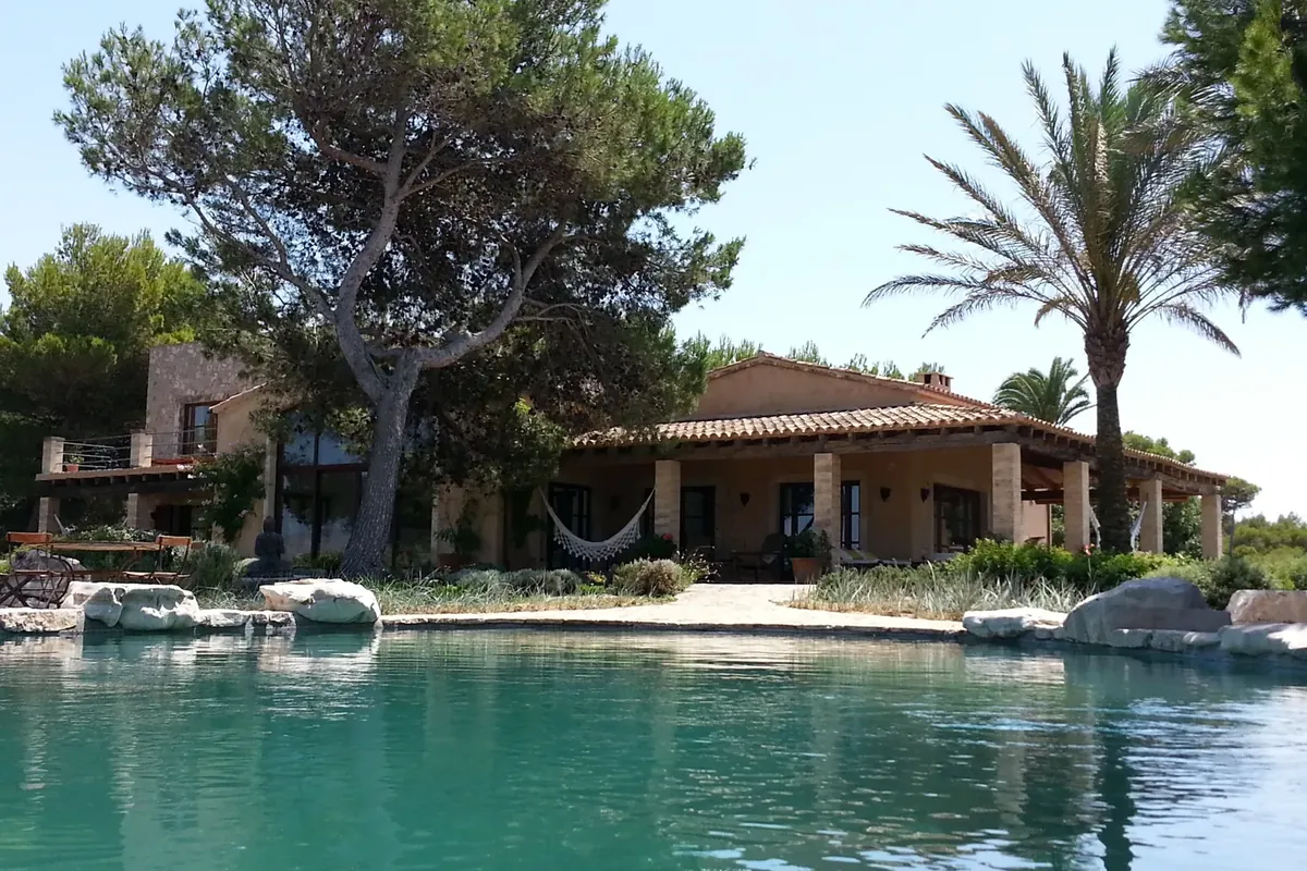 Son Serra finca 1